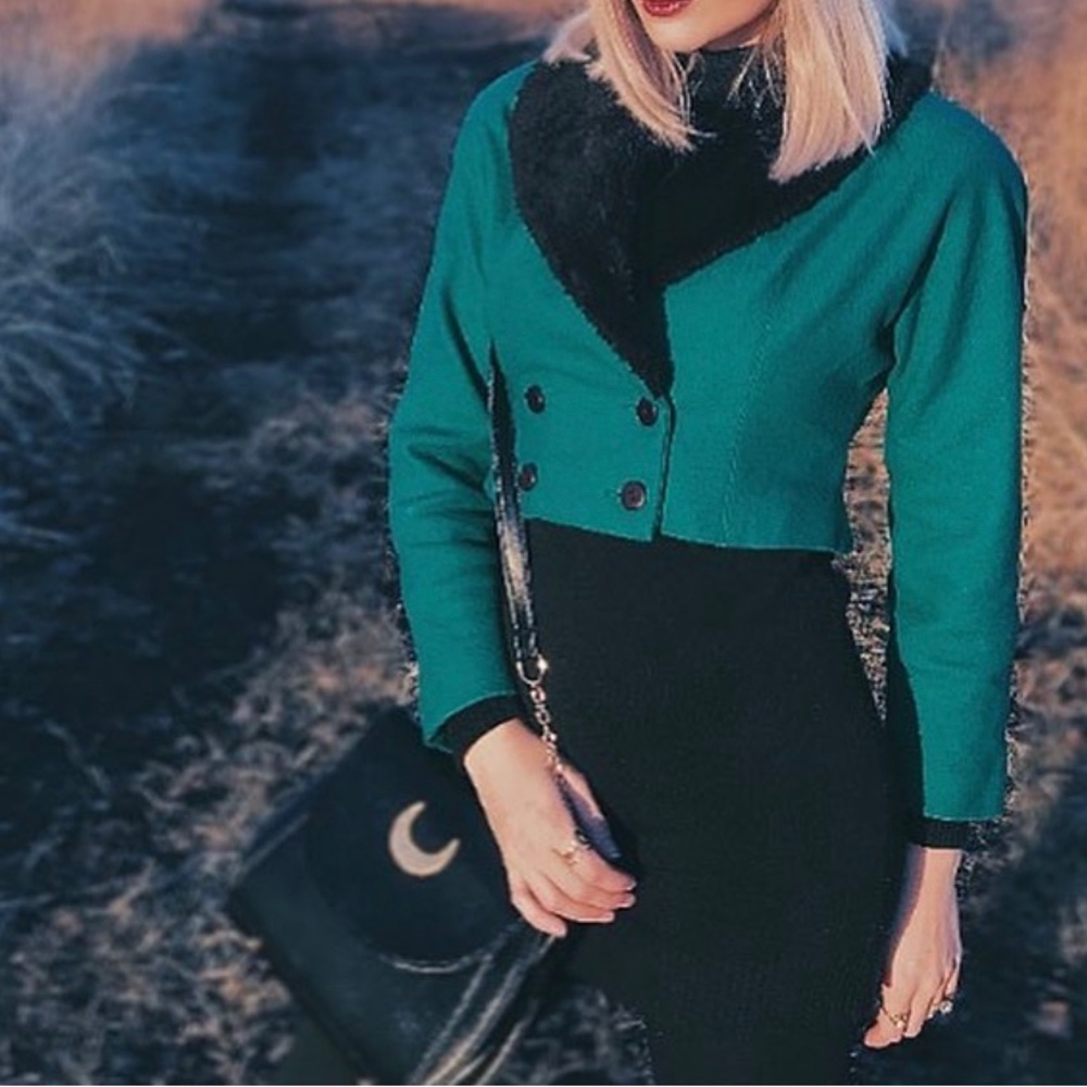 Vintage green coat with faux fur collar - Picture 5 of 5